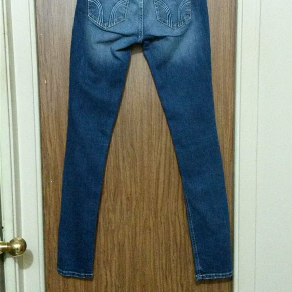 Hollister Blue Jeans - Picture 10 of 16